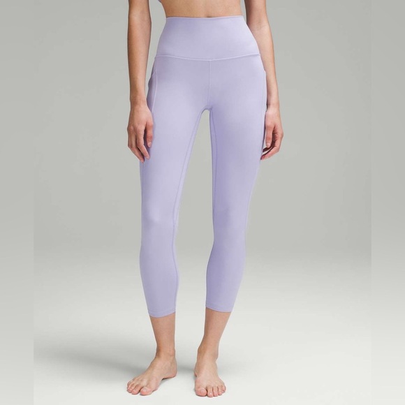 E - Lululemon Align High-Rise Pant with Pockets 25"
Lilac Smoke - Picture 4 of 6
